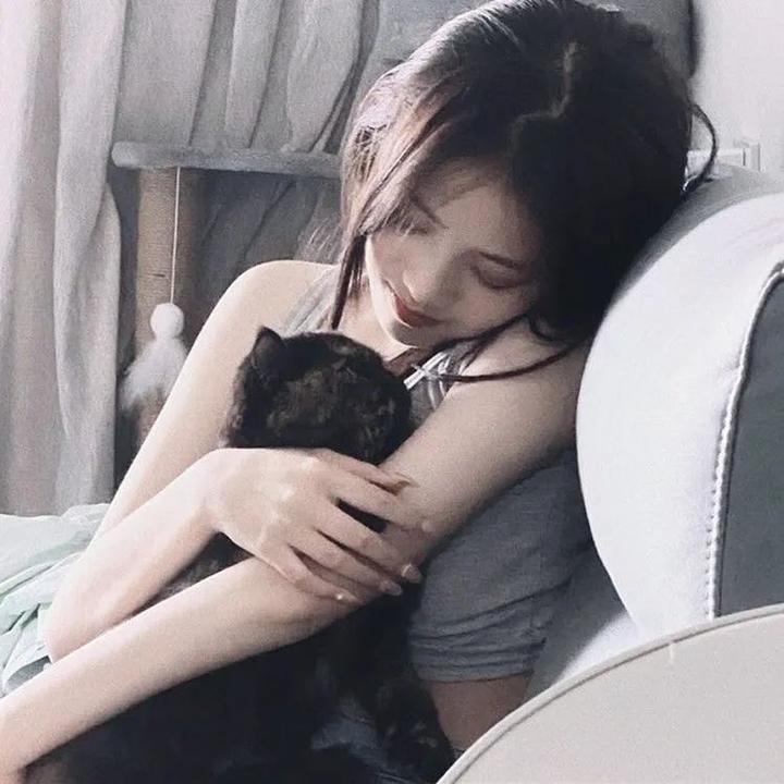 正是青春璀璨时